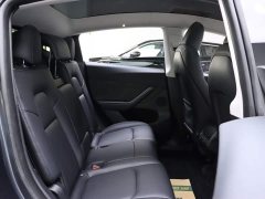 Tesla Model Y rear-wheel drive version - фото 17