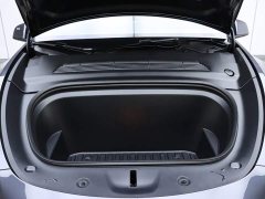 Tesla Model Y rear-wheel drive version - фото 9