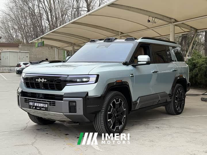Fangchengbao Leopard 8 2025 Zhiyong flagship version 6 seats - автомобиль из Китая