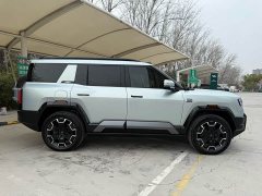 Fangchengbao Leopard 8 2025 Zhiyong flagship version 6 seats - фото 5