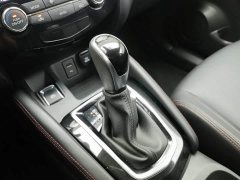 Nissan Qashqai 2.0L CVT XV Premium Edition - фото 13