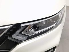 Nissan Qashqai 2.0L CVT XV Premium Edition - фото 7