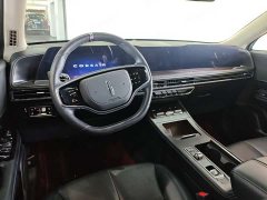 Lynk & Co Adventurer 2.0T two-wheel drive exclusive edition - фото 4