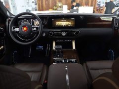 Hongqi Golden Sunflower Guoyao 4.0T elegant flag version 6 seats - фото 17