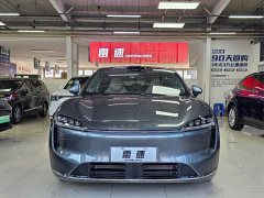 Luxeed Zhijie R7 extended range 251km Max - фото 2