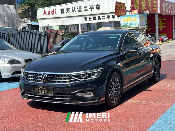 Volkswagen Magotan 2 Million Edition 330TSI DSG Leading - автомобиль из Китая