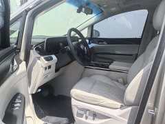 Buick GL8 2022 ES Lu Zun 653T Exclusive Type - фото 4