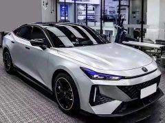 Changan UNI-V 1.5T sports version - фото 3