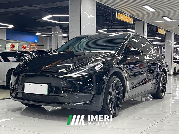 Tesla Model Y 2022 facelift, long-range all-wheel drive version - автомобиль из Китая