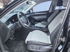 Volkswagen Magotan Facelift Zhongxiang Edition 280TSI DSG Luxury - фото 4