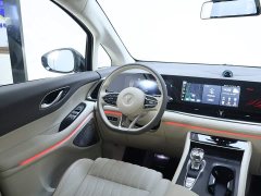 Voyah Lantu Dreamer PHEV ultra-long battery life flagship version - фото 14