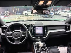 Volvo XC60 B5 four-wheel drive Zhiyi luxury version - фото 10