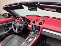 Porsche 718 2022 Spyder 2.0T - фото 5