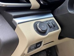 Buick GL8 2023 facelift land business class luxury - фото 6