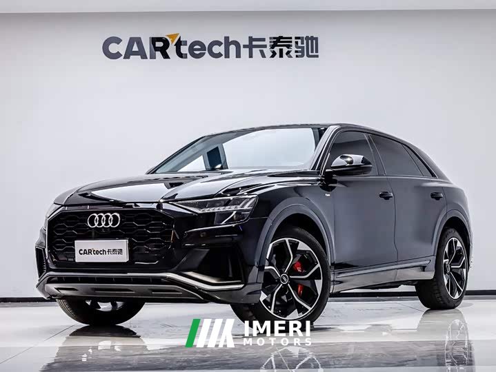 Audi Q8 2022 55 TFSI luxury and dynamic - автомобиль из Китая