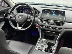 Honda Accord Sharp Hybrid 2.0L Sharp Collar Edition - фото 17