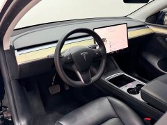 Tesla Model Y long-range all-wheel drive version - фото 12