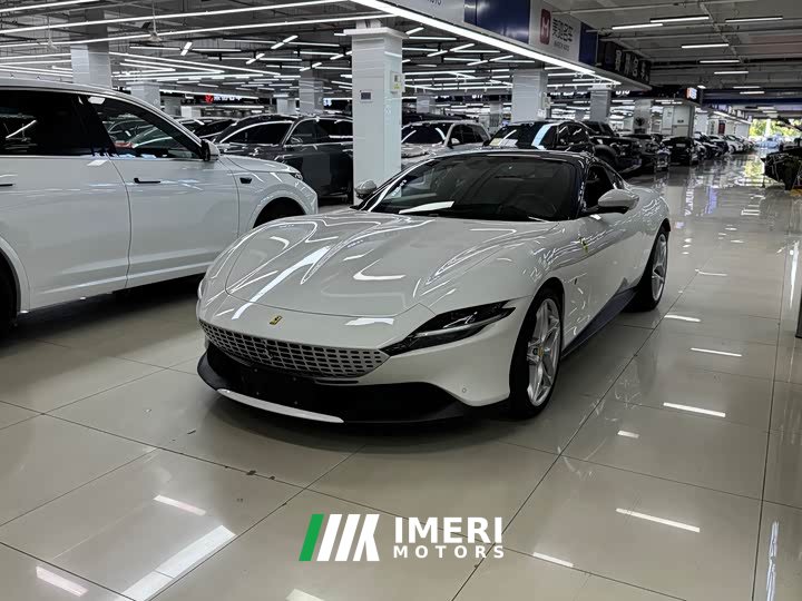 Ferrari 2020 Ferrari Roma 3.9L V8 - автомобиль из Китая
