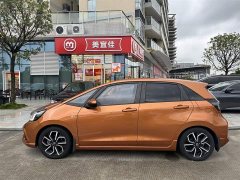Lynk & Co LIFE 1.5L CVT SPORT Heartbeat Edition - фото 3