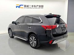 Mitsubishi Outlander 2021 2.4L four-wheel drive exclusive version 7 seats - фото 15