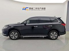 Mitsubishi Outlander 2021 2.4L four-wheel drive exclusive version 7 seats - фото 3