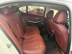 BMW 3 Series 320Li M Sport Package - фото 18