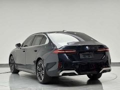 BMW 5 Series 525Li M Sports Package - фото 8