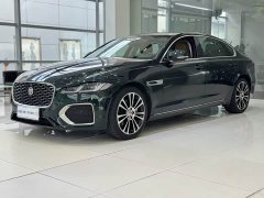 Jaguar XFL 2.0T P250 two-wheel drive exclusive luxury version - фото 1