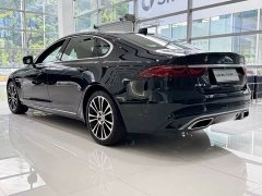 Jaguar XFL 2.0T P250 two-wheel drive exclusive luxury version - фото 3
