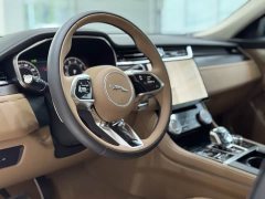 Jaguar XFL 2.0T P250 two-wheel drive exclusive luxury version - фото 5