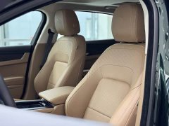 Jaguar XFL 2.0T P250 two-wheel drive exclusive luxury version - фото 6