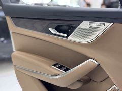 Jaguar XFL 2.0T P250 two-wheel drive exclusive luxury version - фото 6