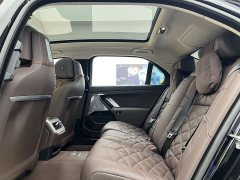 BMW 7 Series 2023 735Li Luxury Line - фото 5