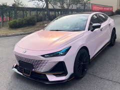 Changan UNI-V 2023 1.5T premium - фото 1