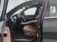 BMW X5 2022 xDrive 40Li M Sports Package - фото 10