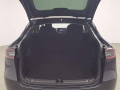 Tesla Model Y rear-wheel drive version - фото 16