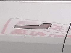 Tesla Model Y rear-wheel drive version - фото 18