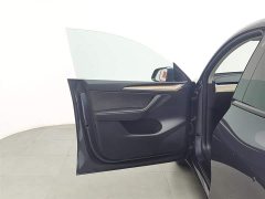 Tesla Model Y rear-wheel drive version - фото 8