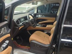Denza D9 DM-i 980 four-wheel drive flagship - фото 7