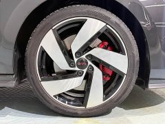 Volkswagen Golf GTI 2023 380TSI DSG GTI - фото 15