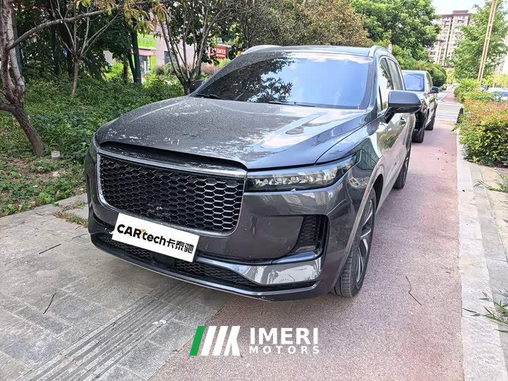 Li Auto ONE Extended-Range 6-Seater - автомобиль из Китая