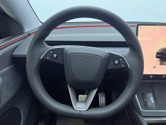 Tesla Model Y long-range all-wheel drive version - фото 13