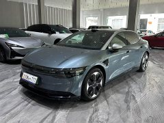 Zeekr 007 RWD Intelligent Driving Edition 75kWh - фото 1
