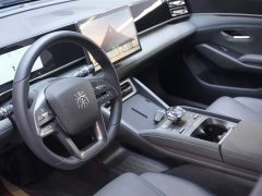 BYD Qin L DM-i smart driving version 80KM leading - фото 10