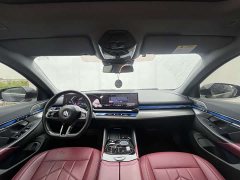BMW 5 Series 530Li Leading M Sports Package - фото 15