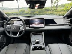 BYD Qin L DM-i Smart Driving Edition 120KM Transcendent Type - фото 9