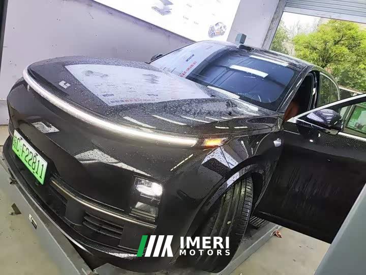Li Auto Ideal L8 Max smart refresh version - автомобиль из Китая