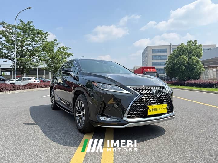 Lexus RX 2020 facelift 300 two-wheel drive comfort version - автомобиль из Китая