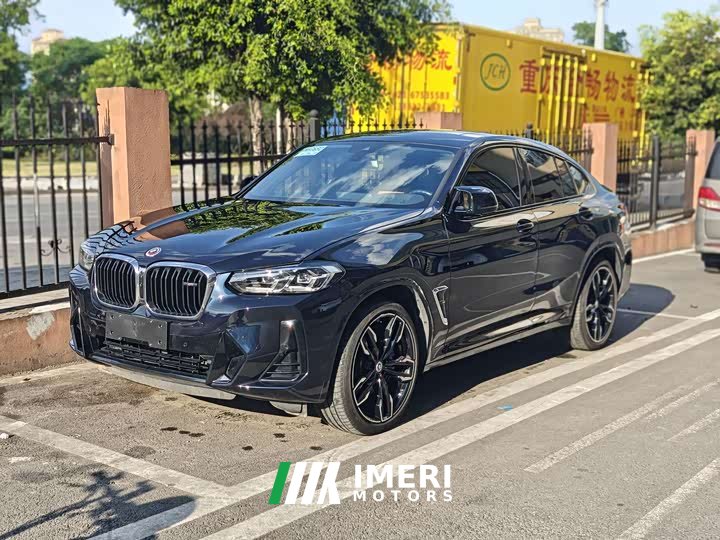 BMW X4 M40i 2022 M40i - автомобиль из Китая