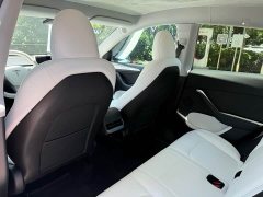 Tesla Model Y rear-wheel drive version - фото 7
